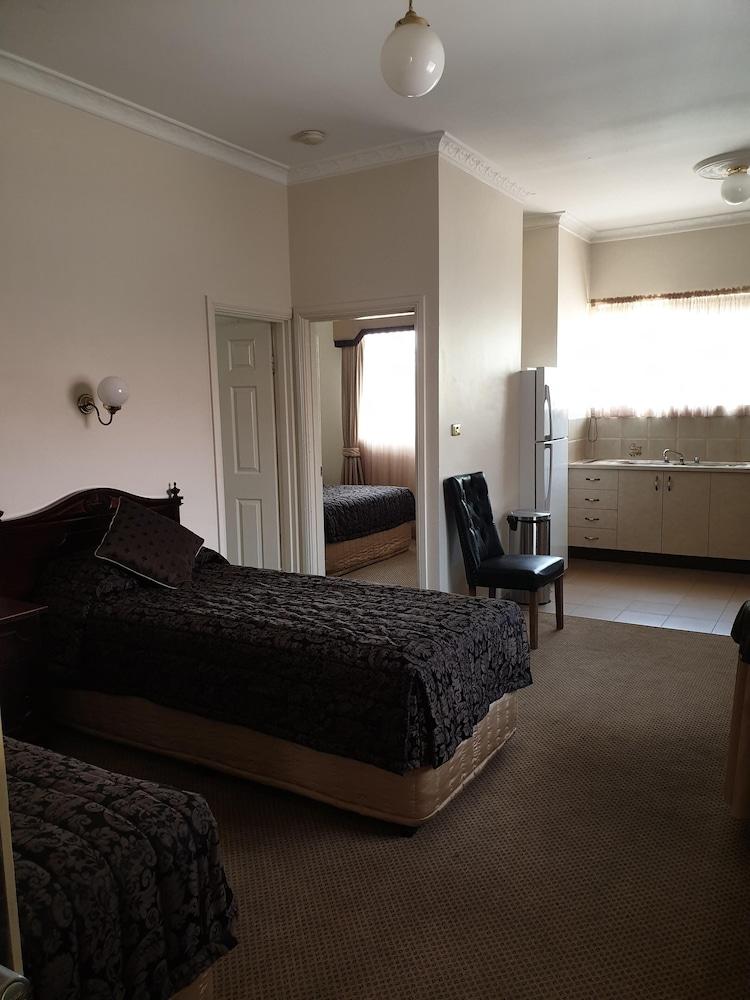 Australian Heritage Motor Inn Dubbo Dış mekan fotoğraf