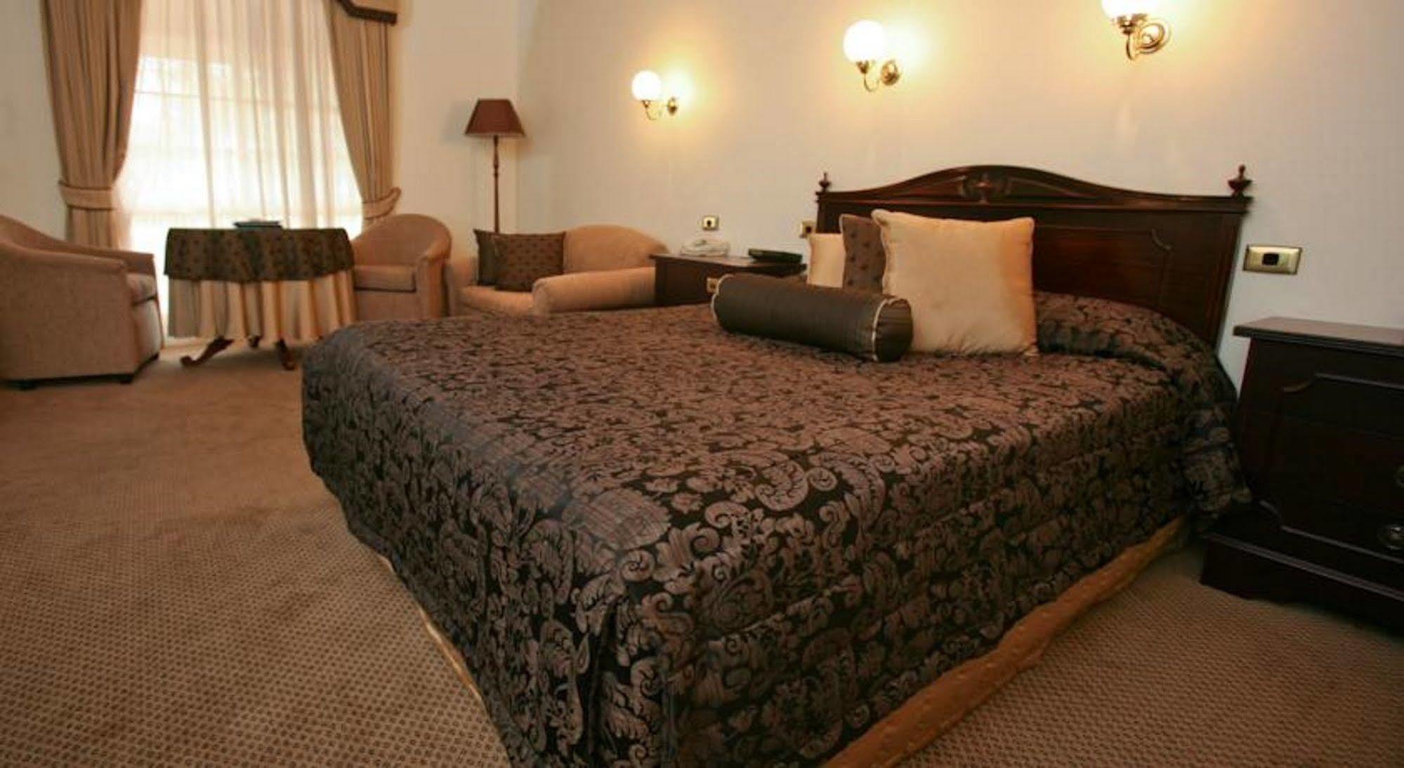 Australian Heritage Motor Inn Dubbo Dış mekan fotoğraf